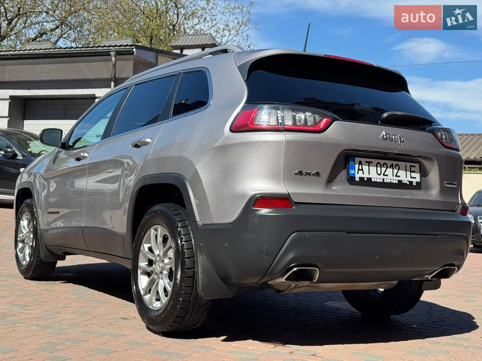 2018 Jeep Cherokee - мініатюра 19