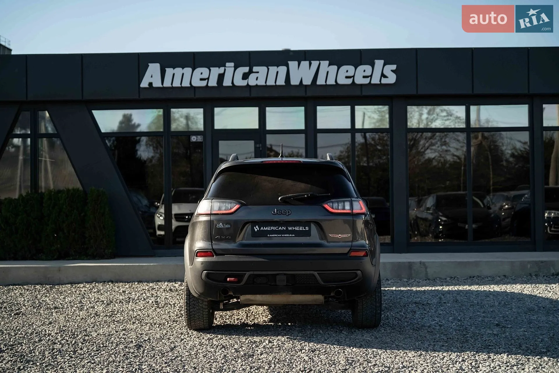 2019 Jeep Cherokee - мініатюра 6