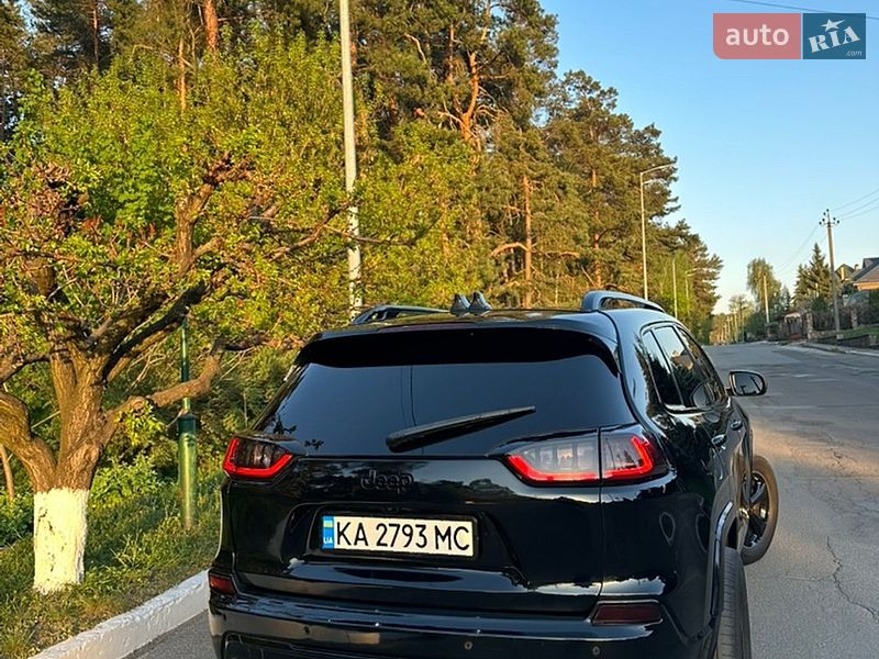 Внедорожник / Кроссовер Jeep Cherokee 2019 в Киеве фото 3 Внедорожник / Кроссовер Jeep Cherokee 2019 в Киеве