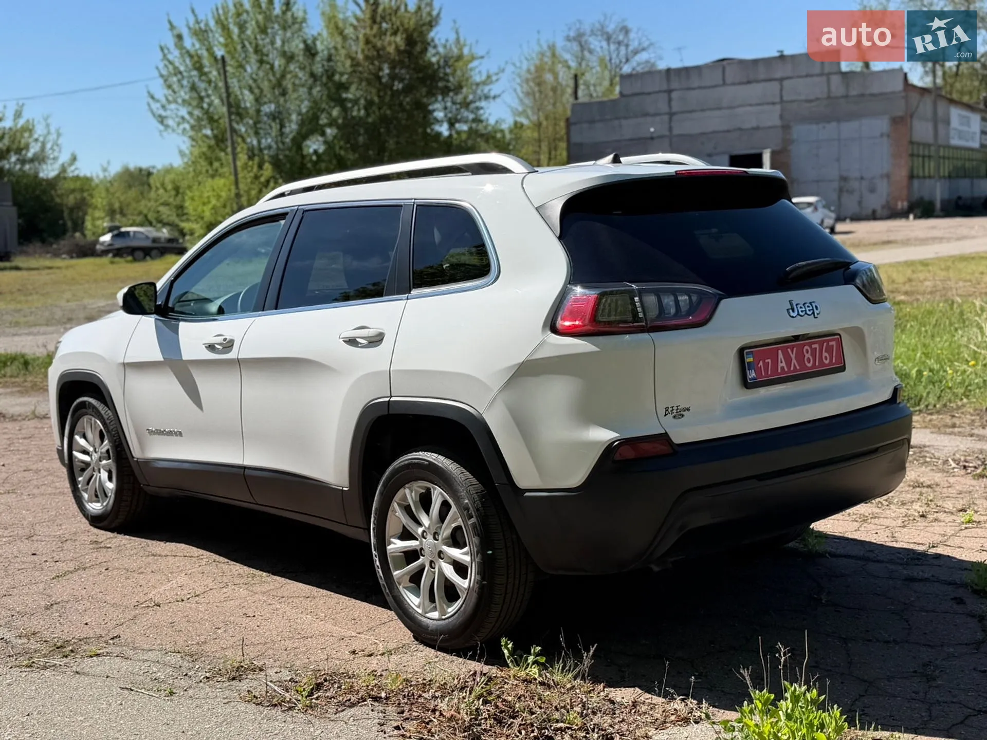 2019 Jeep Cherokee - мініатюра 35