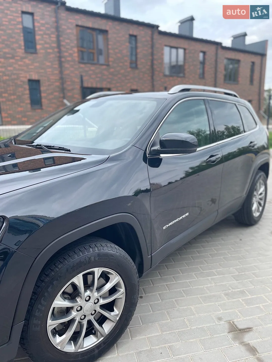 2018 Jeep Cherokee - мініатюра 4