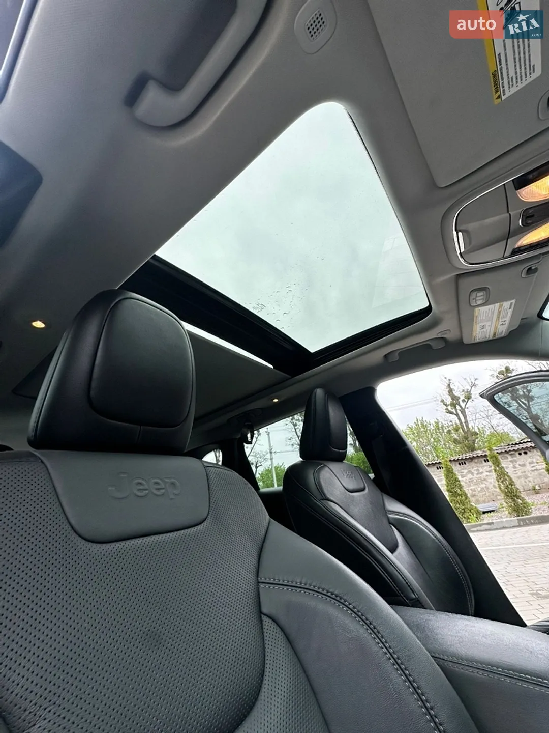 2021 Jeep Cherokee - мініатюра 5