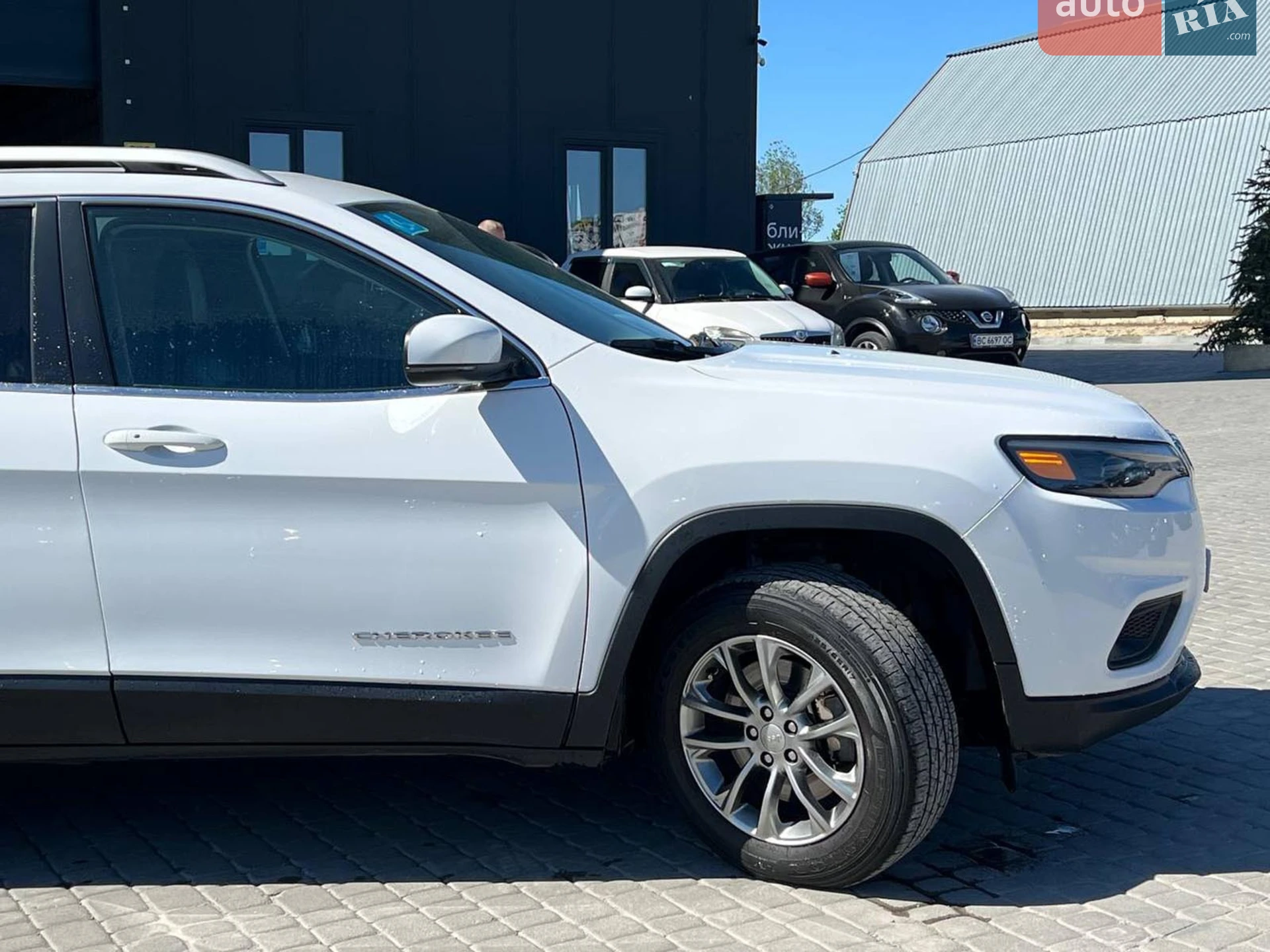 2019 Jeep Cherokee - мініатюра 12