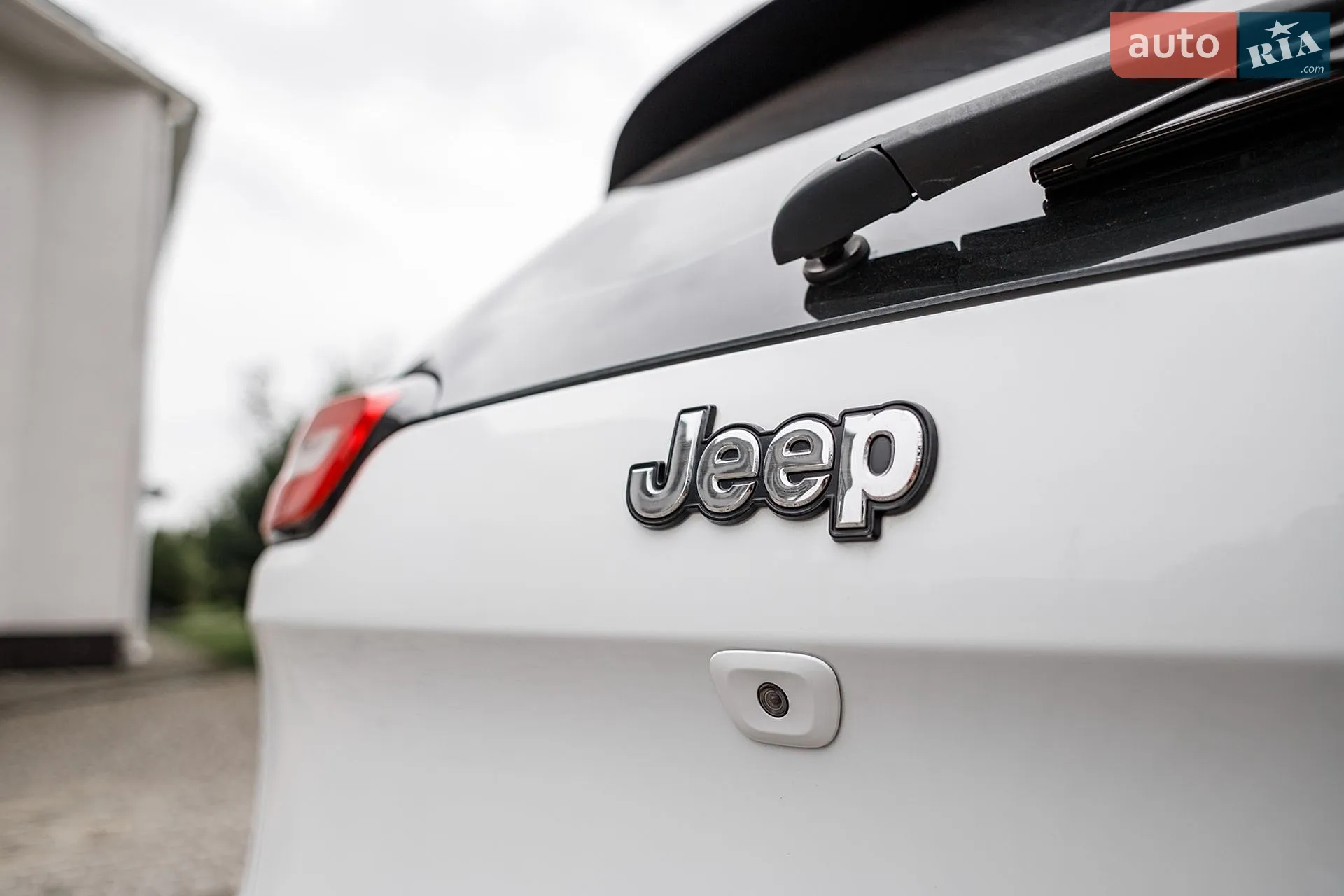 2017 Jeep Cherokee - мініатюра 32