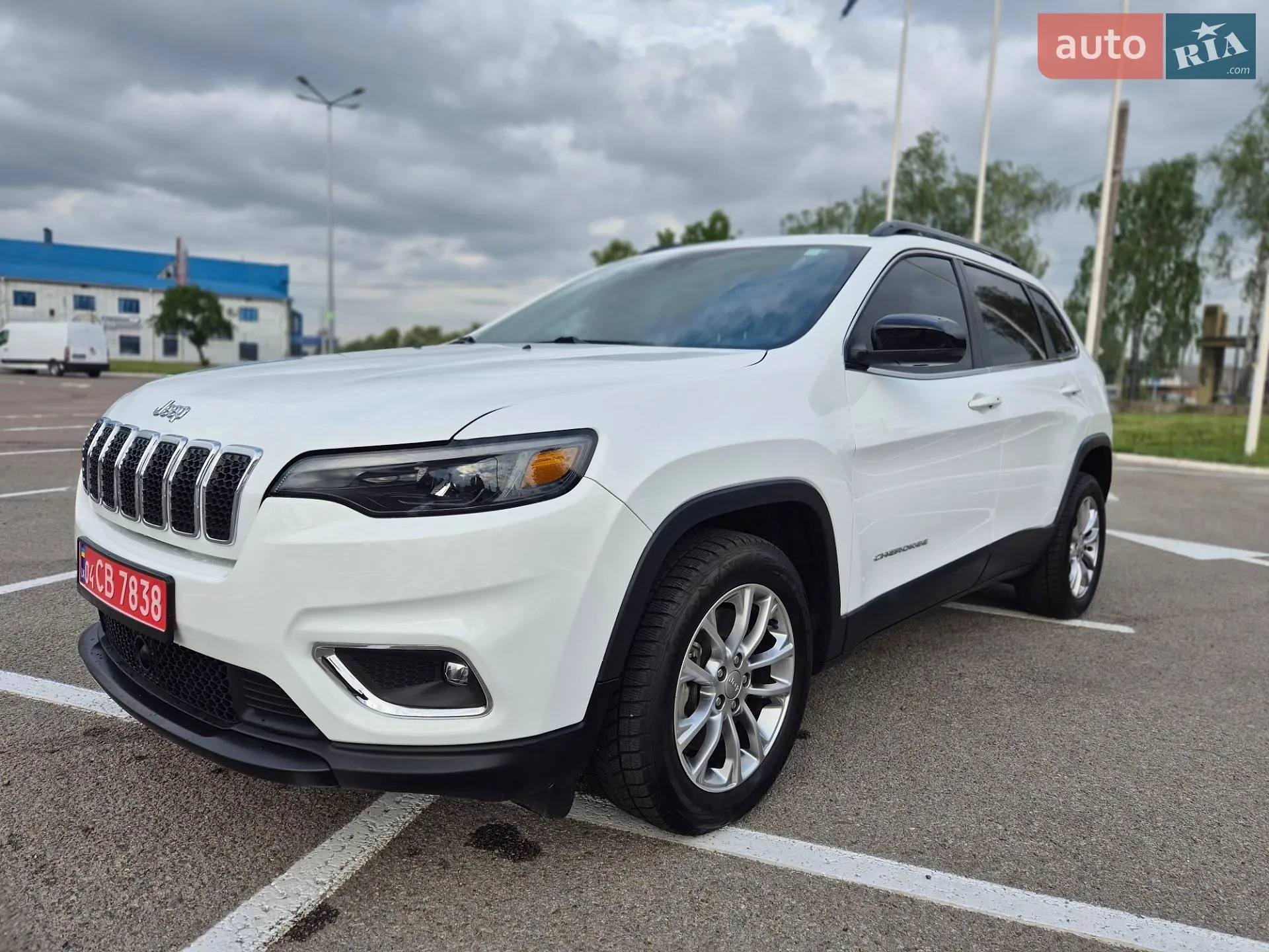 2022 Jeep Cherokee - фото 1