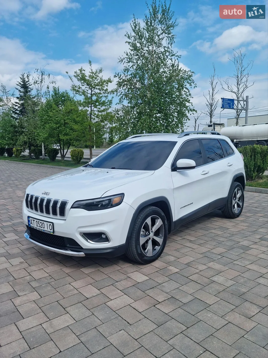 2018 Jeep Cherokee - мініатюра 8