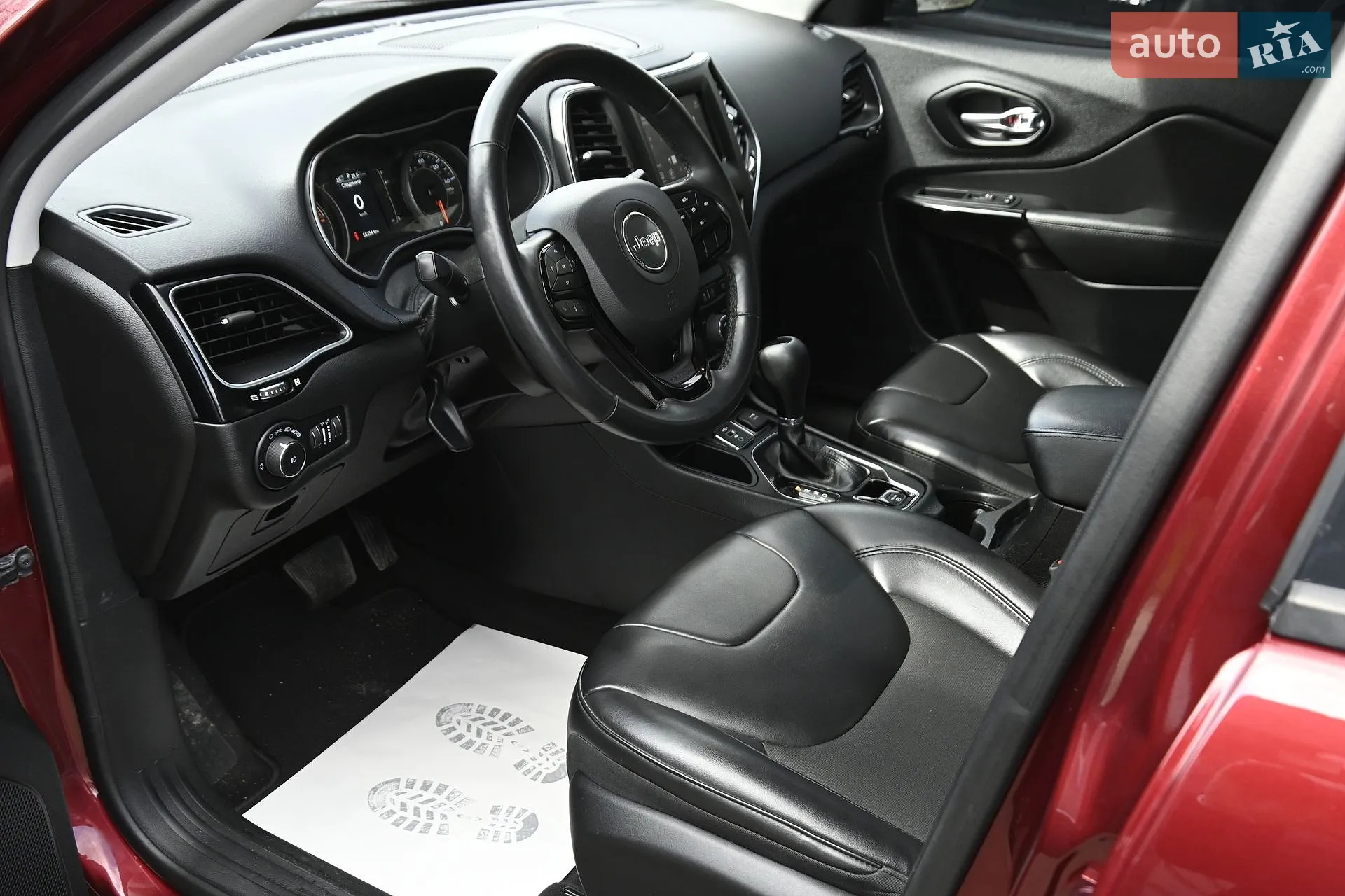 2020 Jeep Cherokee - мініатюра 20