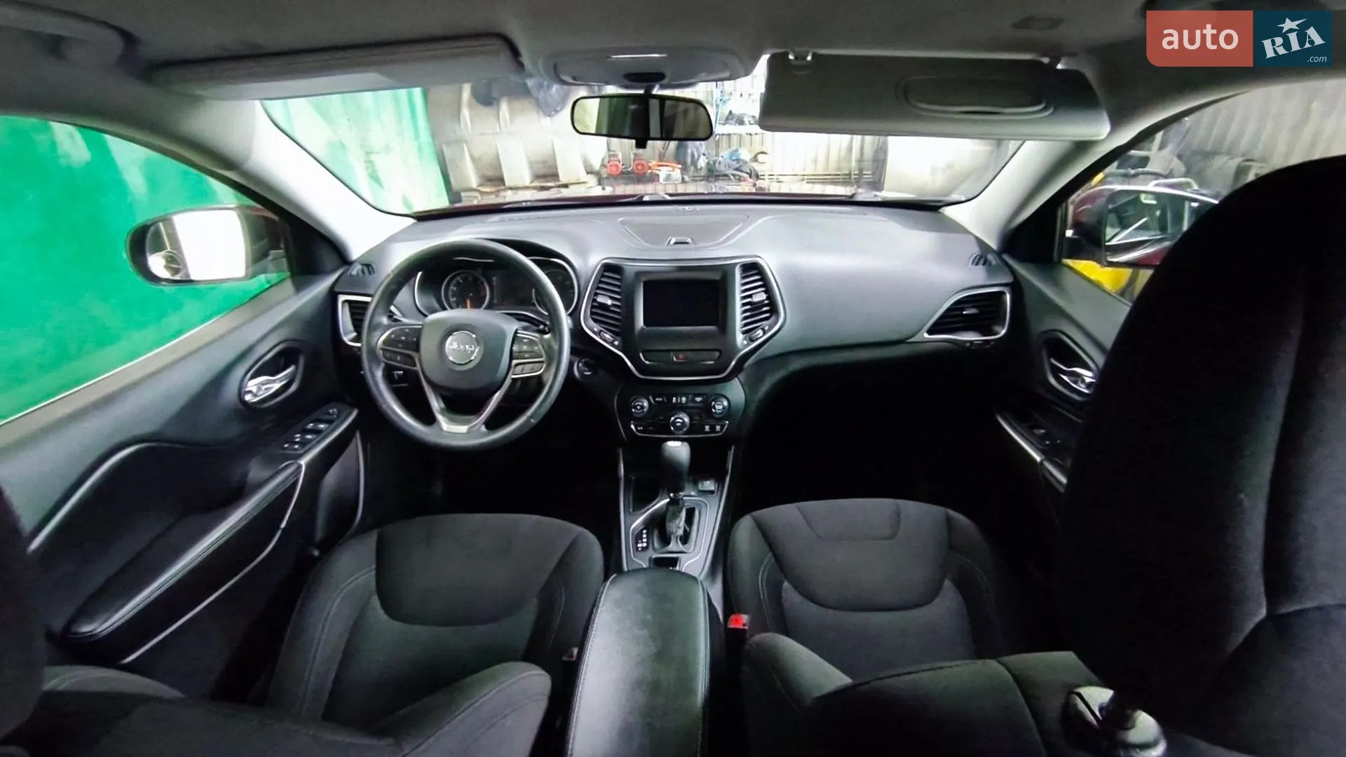 2019 Jeep Cherokee - мініатюра 11