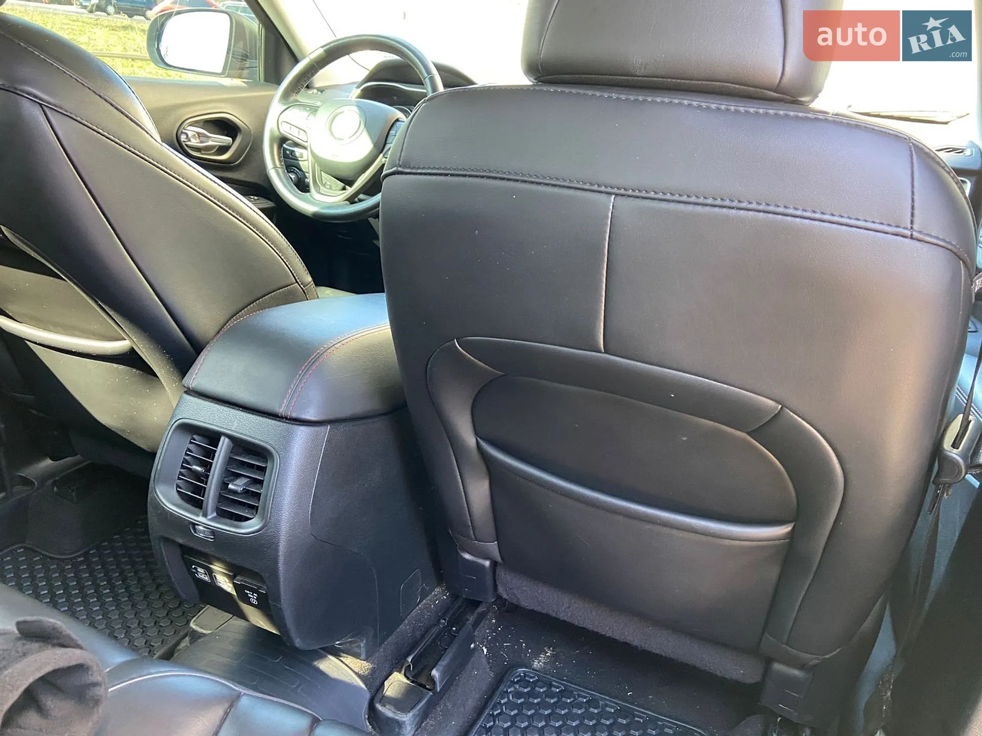 2021 Jeep Cherokee - мініатюра 35