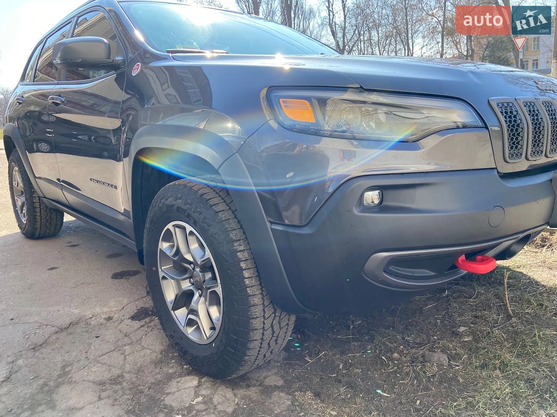 2021 Jeep Cherokee - мініатюра 2