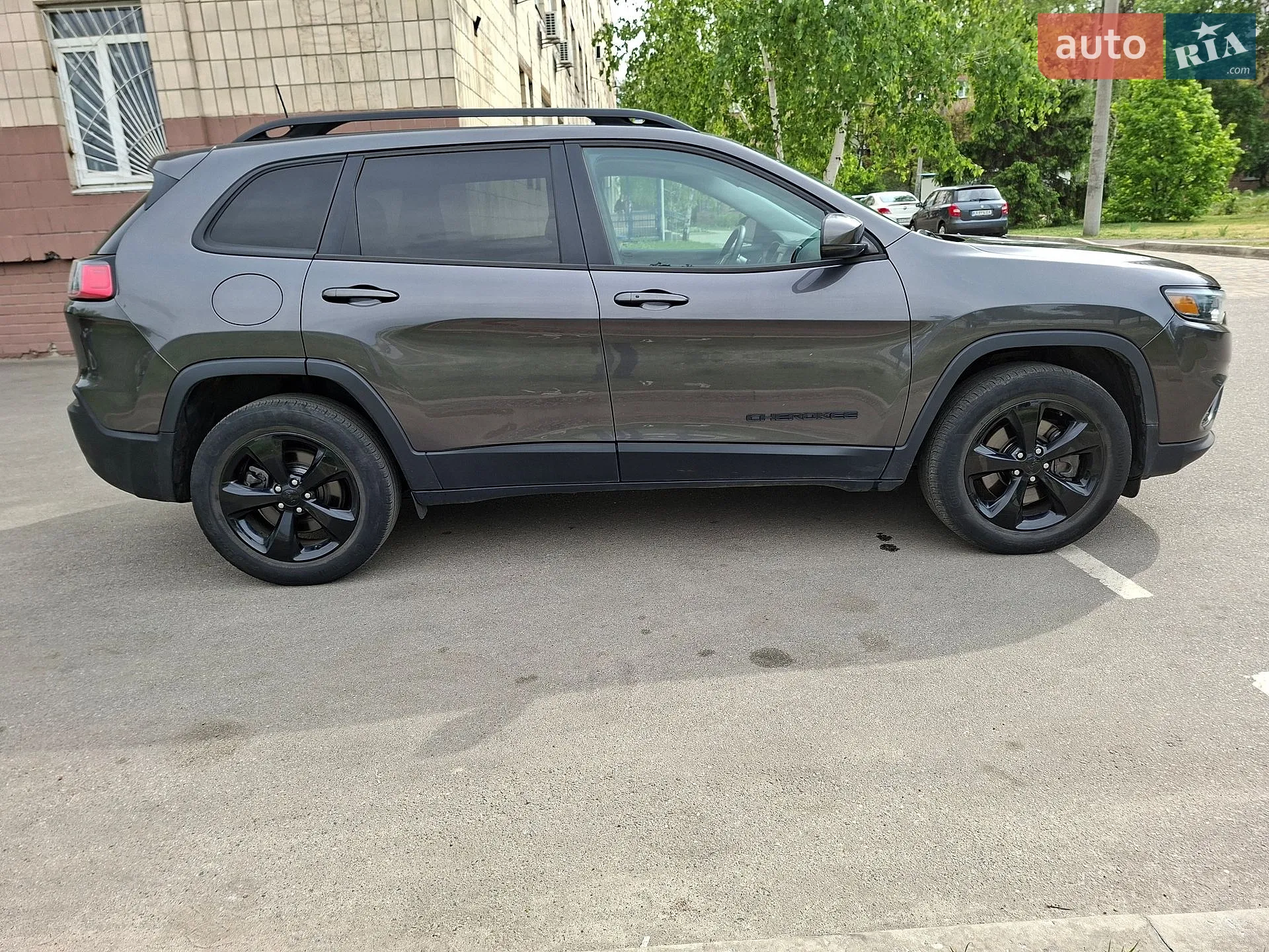 2020 Jeep Cherokee - мініатюра 7