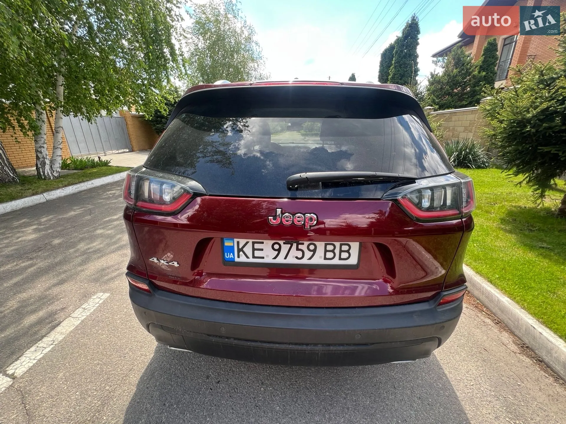 2020 Jeep Cherokee - мініатюра 5