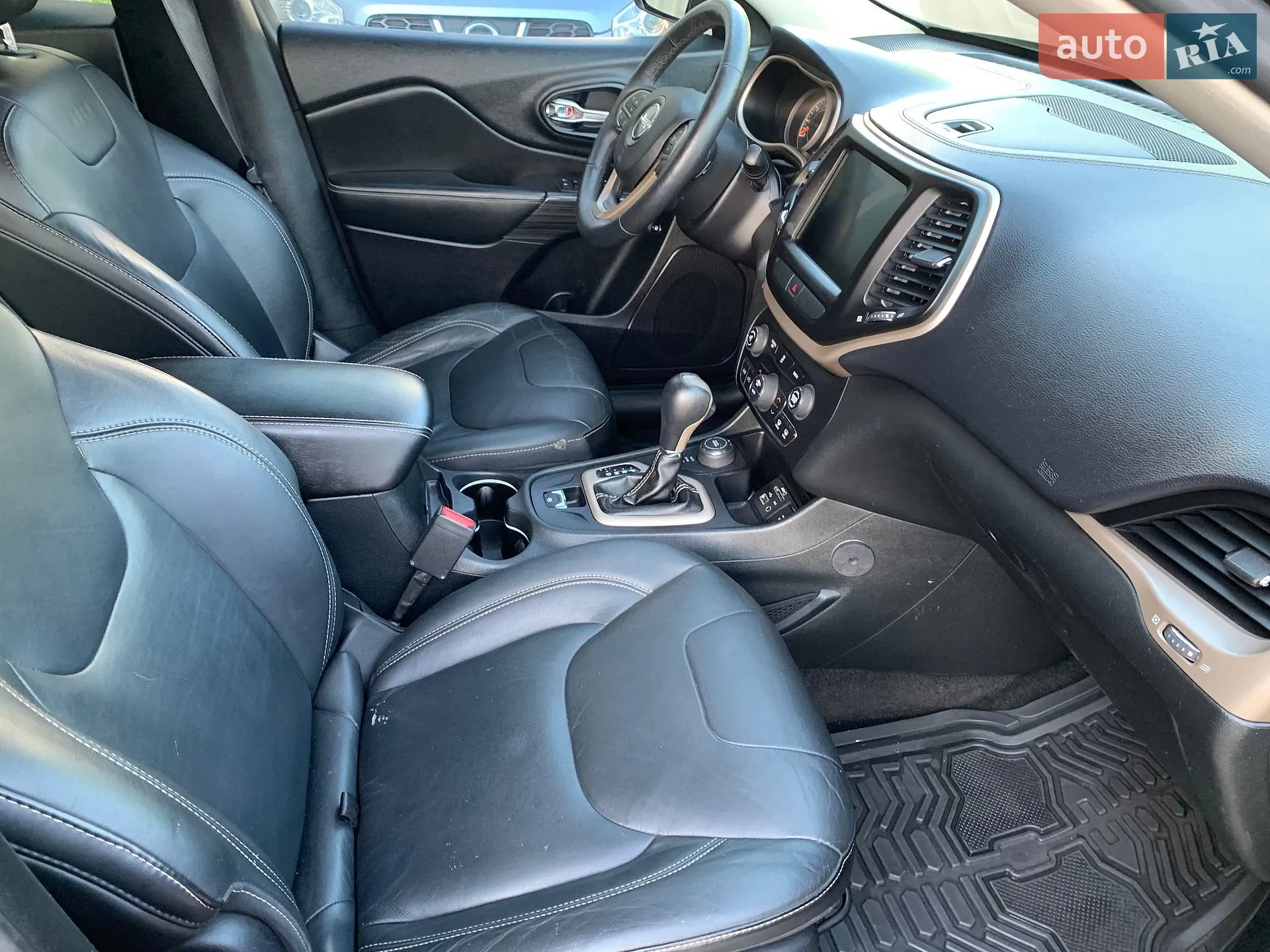 2015 Jeep Cherokee - мініатюра 37