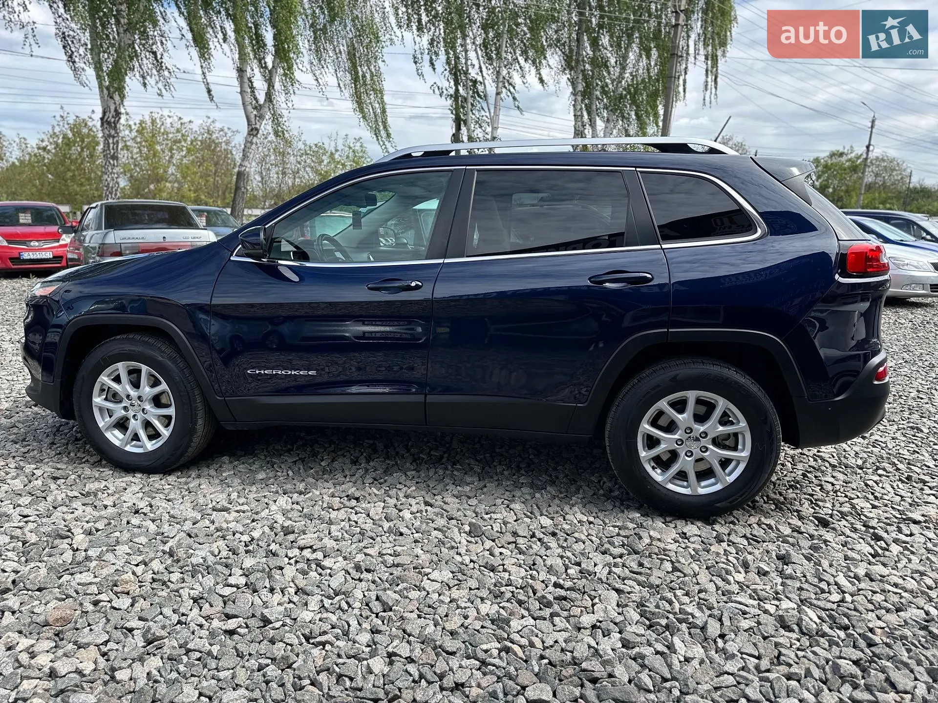 2015 Jeep Cherokee - мініатюра 16