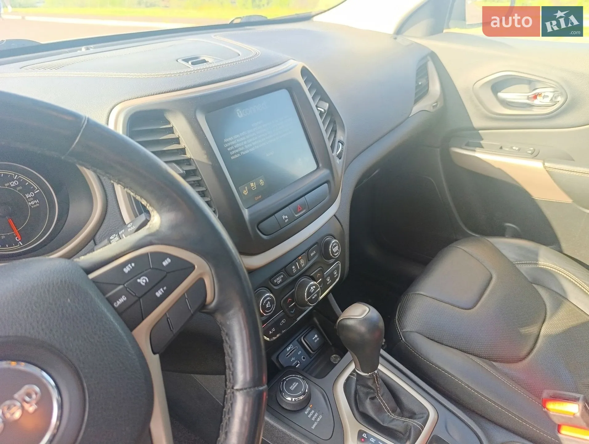 2017 Jeep Cherokee - мініатюра 54