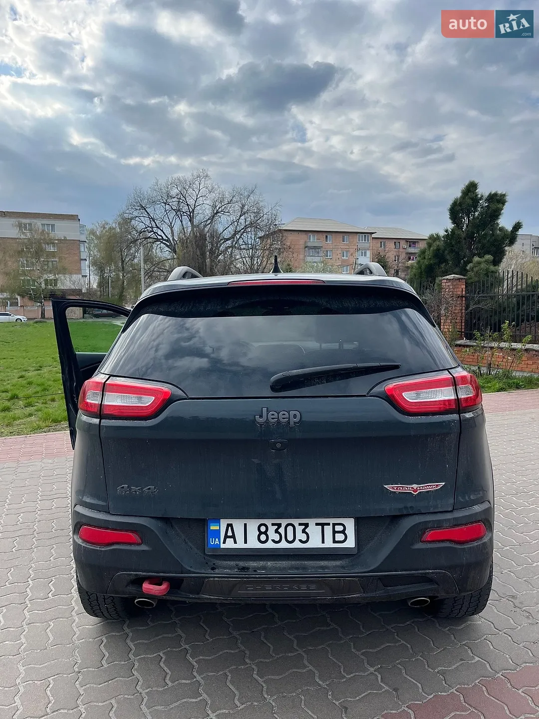 2015 Jeep Cherokee - мініатюра 2