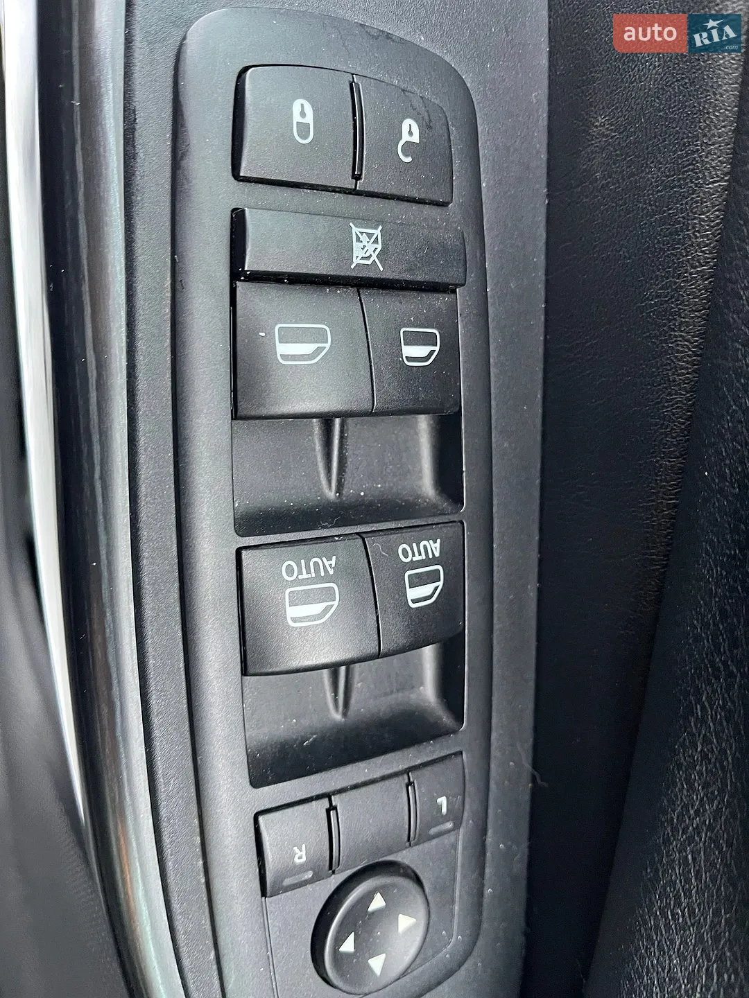 2015 Jeep Cherokee - мініатюра 11