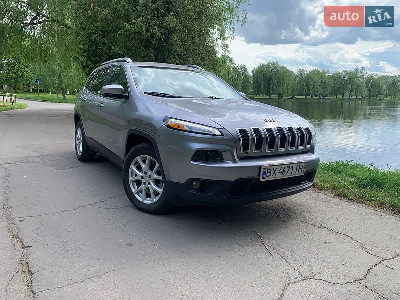 Внедорожник / Кроссовер Jeep Cherokee 2017 в Ровно
