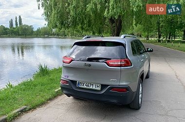 Внедорожник / Кроссовер Jeep Cherokee 2017 в Ровно
