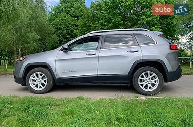 Внедорожник / Кроссовер Jeep Cherokee 2017 в Ровно