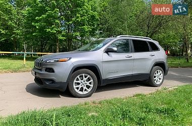 Внедорожник / Кроссовер Jeep Cherokee 2017 в Ровно