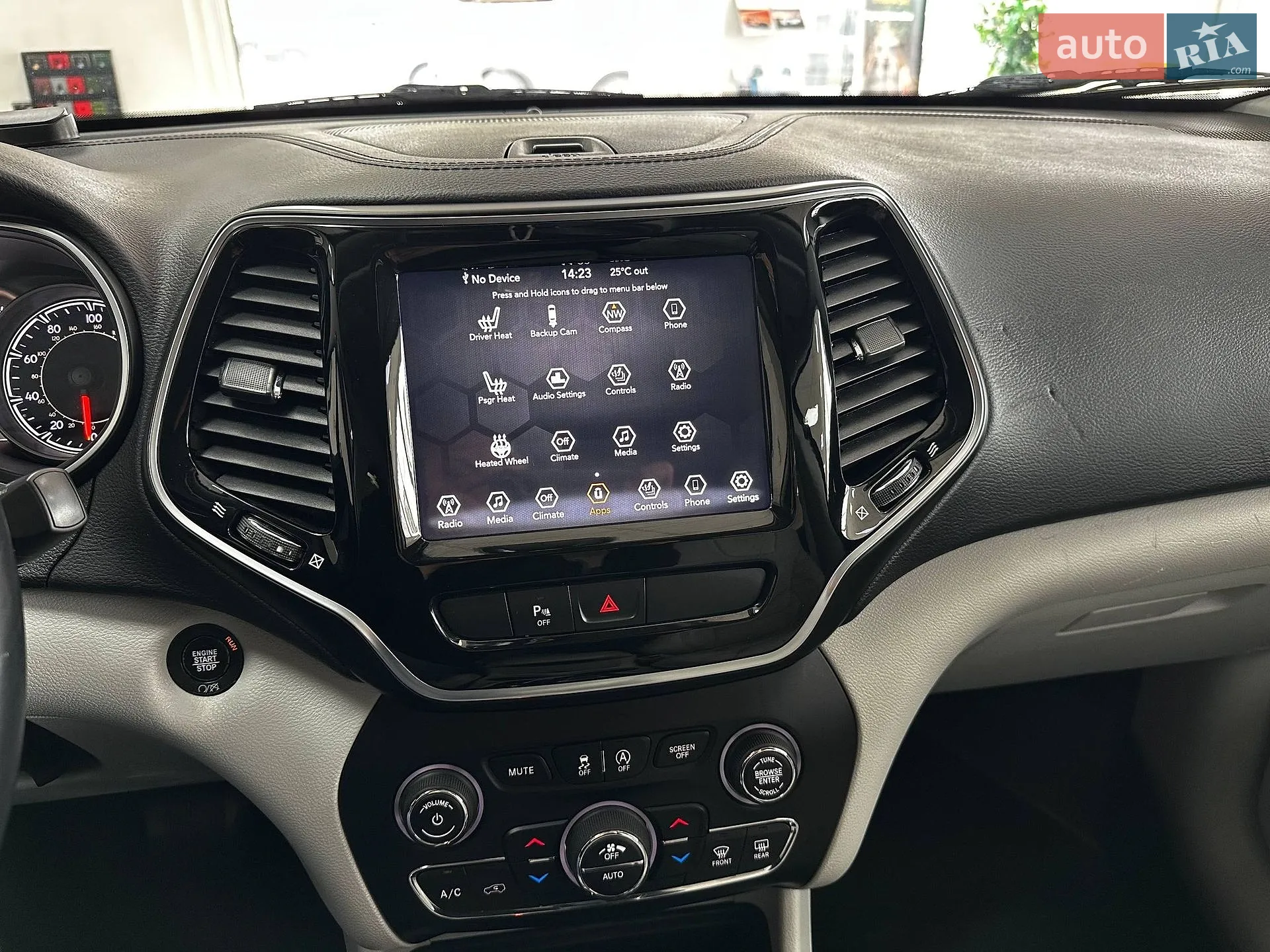 2019 Jeep Cherokee - мініатюра 36