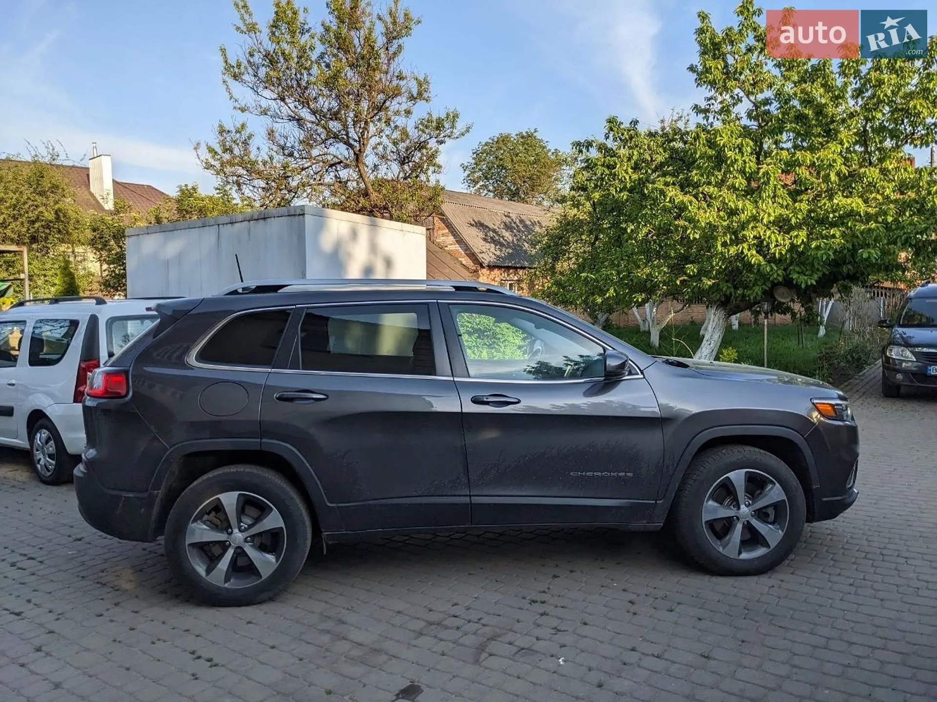 2018 Jeep Cherokee - мініатюра 5