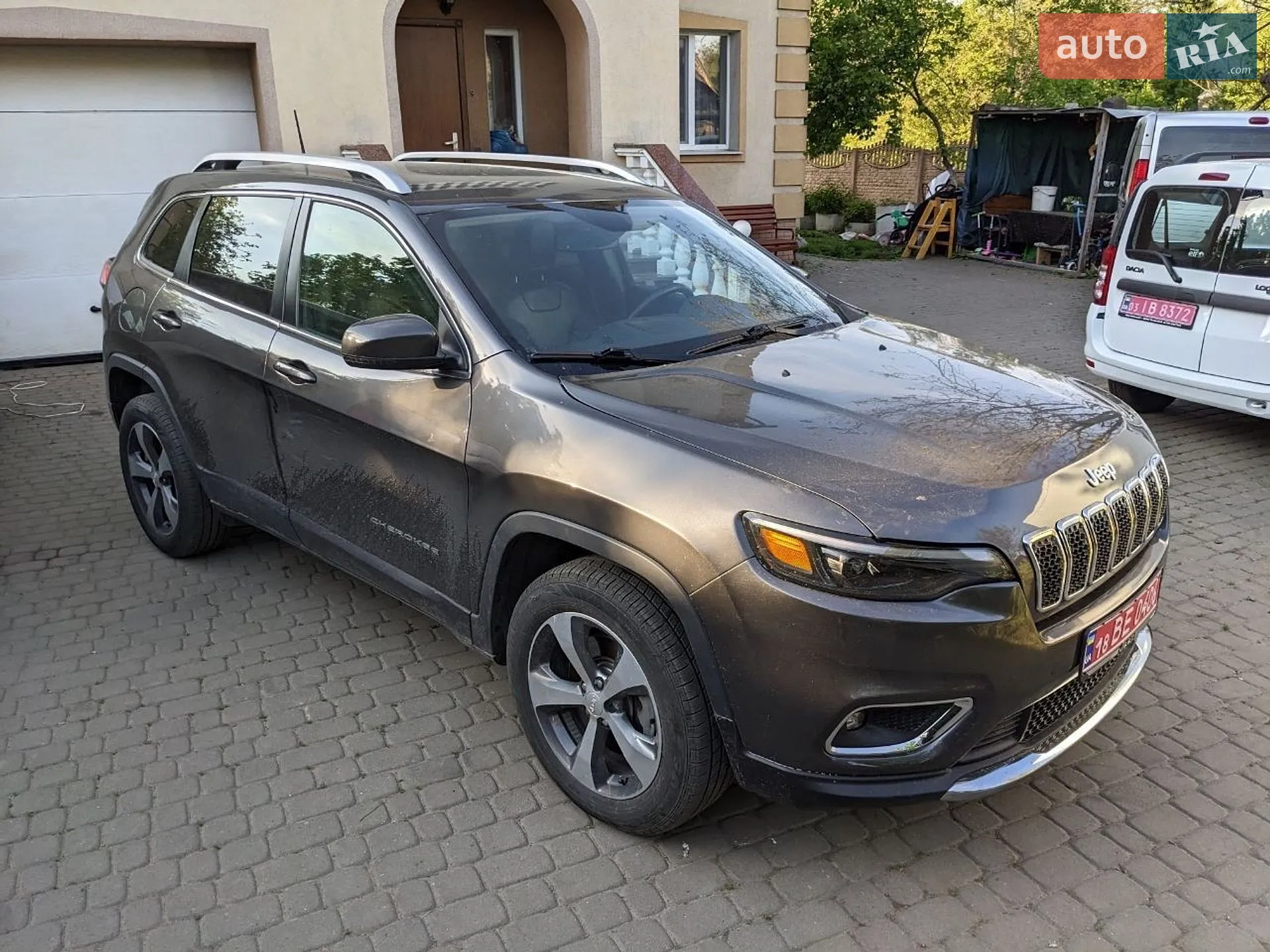 2018 Jeep Cherokee - мініатюра 12