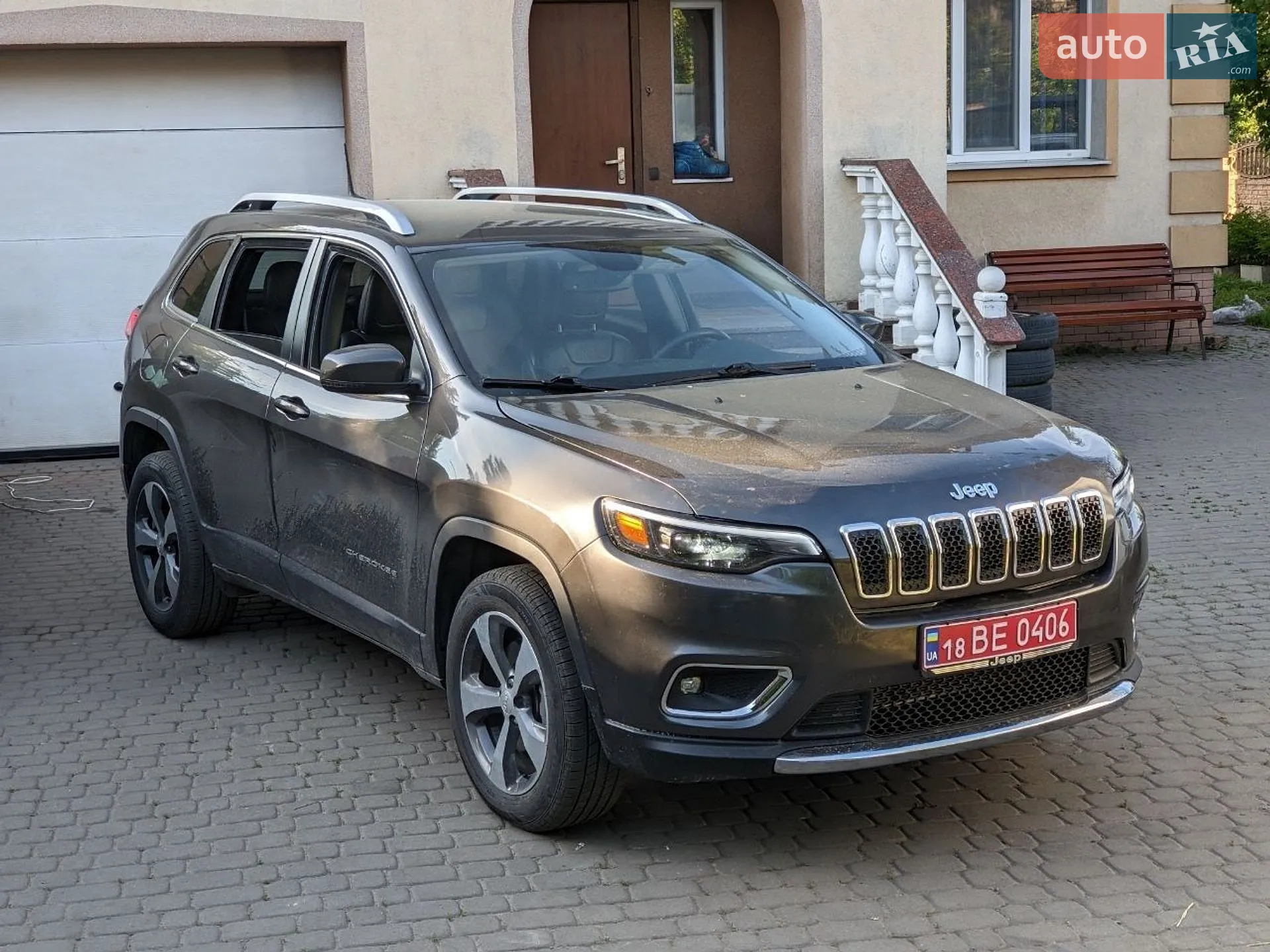 2018 Jeep Cherokee - мініатюра 14