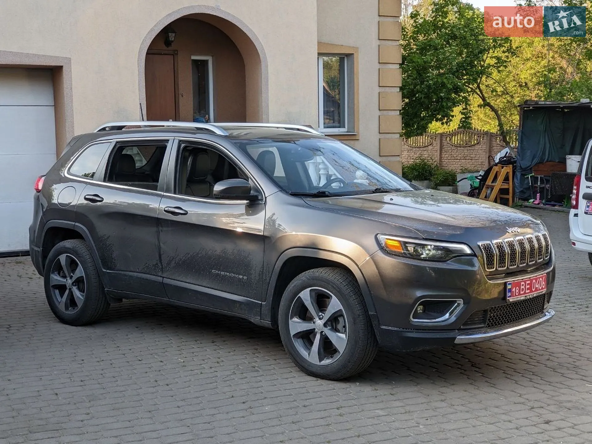 2018 Jeep Cherokee - мініатюра 17