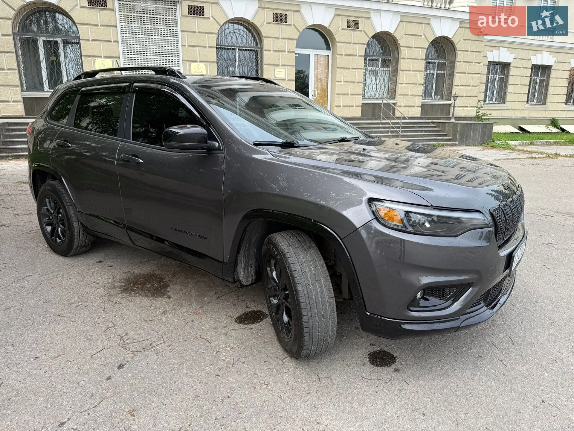 2022 Jeep Cherokee - мініатюра 10