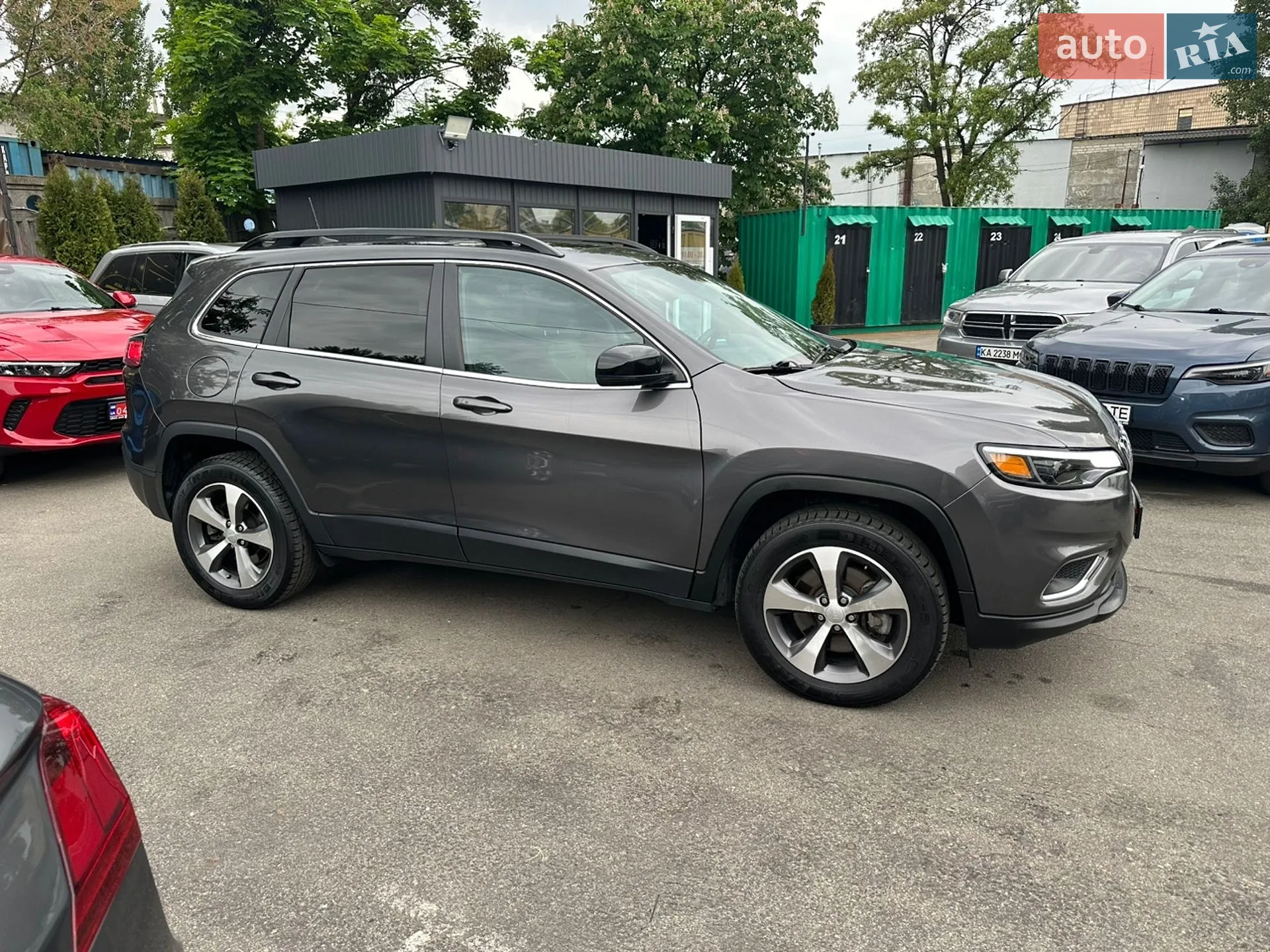2022 Jeep Cherokee - мініатюра 5