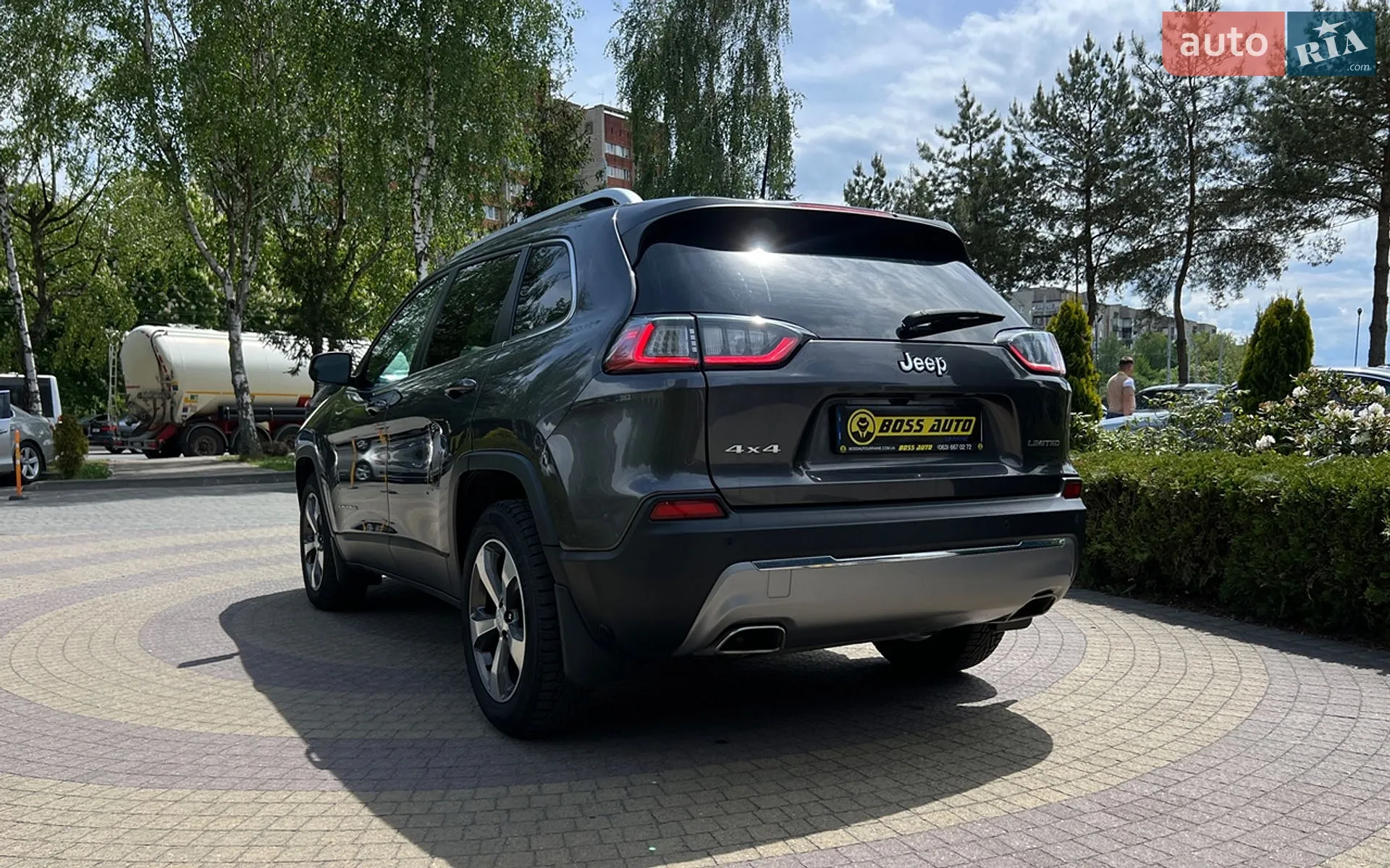 2019 Jeep Cherokee - мініатюра 5
