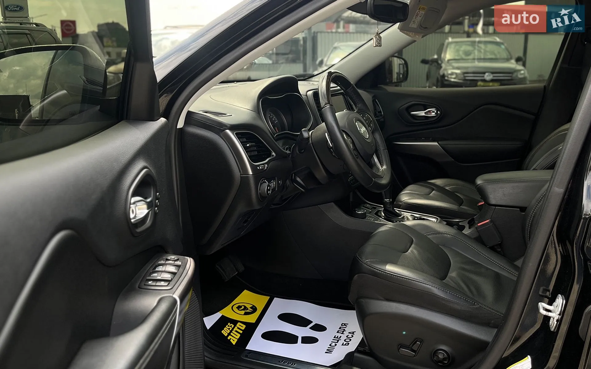 2019 Jeep Cherokee - мініатюра 9