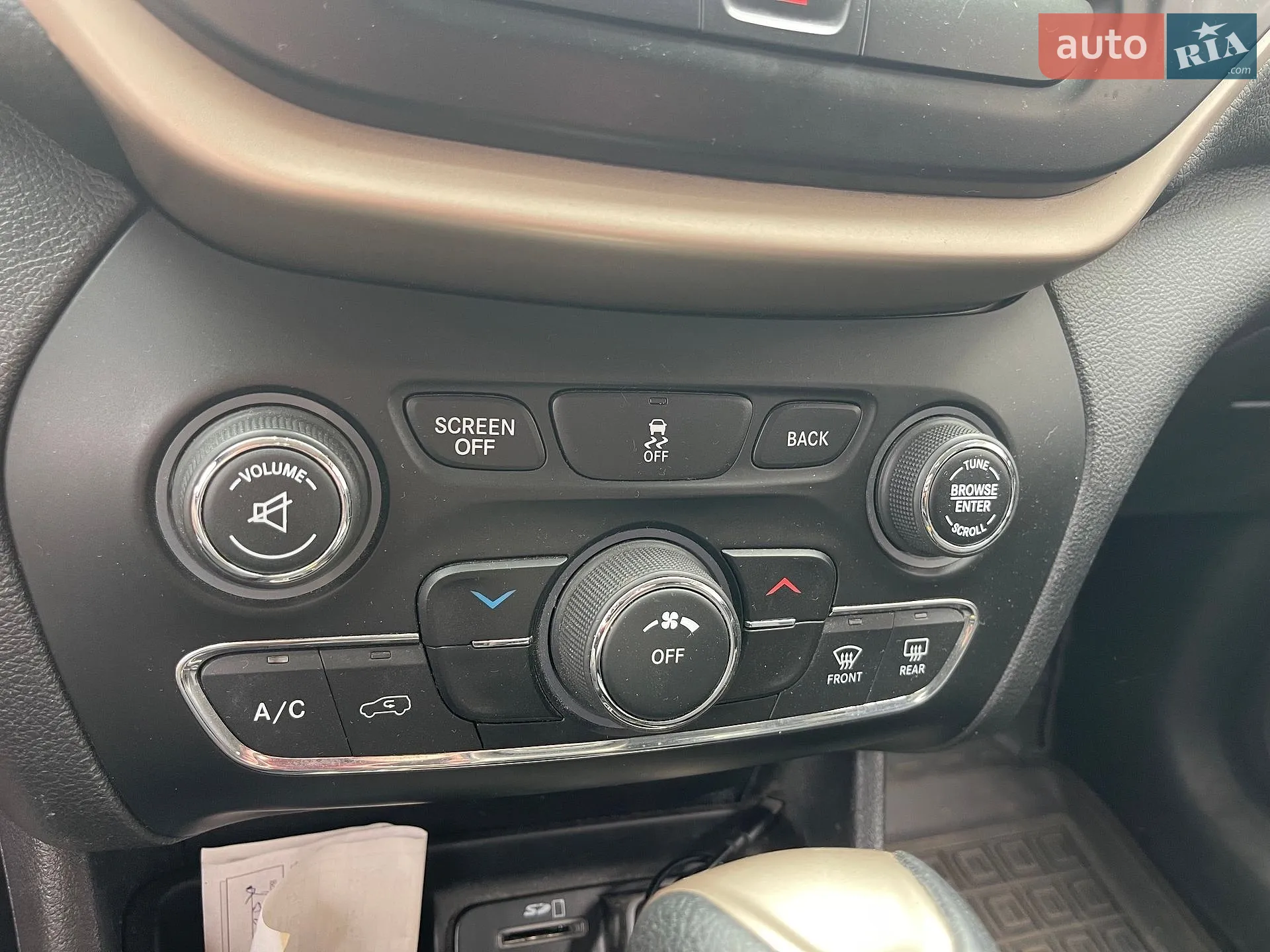 2016 Jeep Cherokee - мініатюра 9