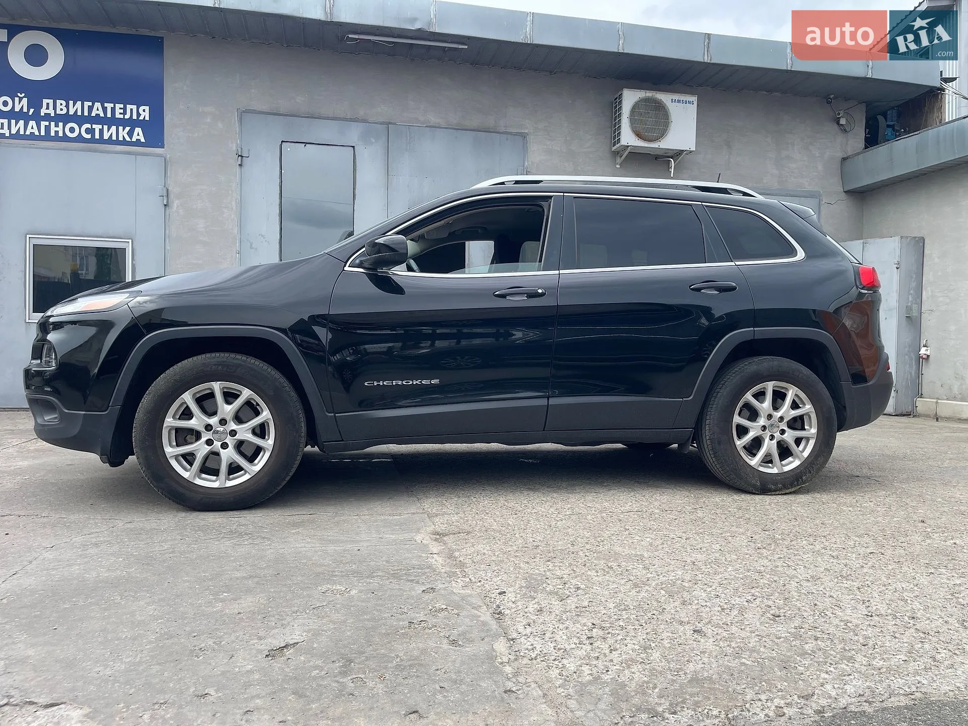 2016 Jeep Cherokee - мініатюра 25