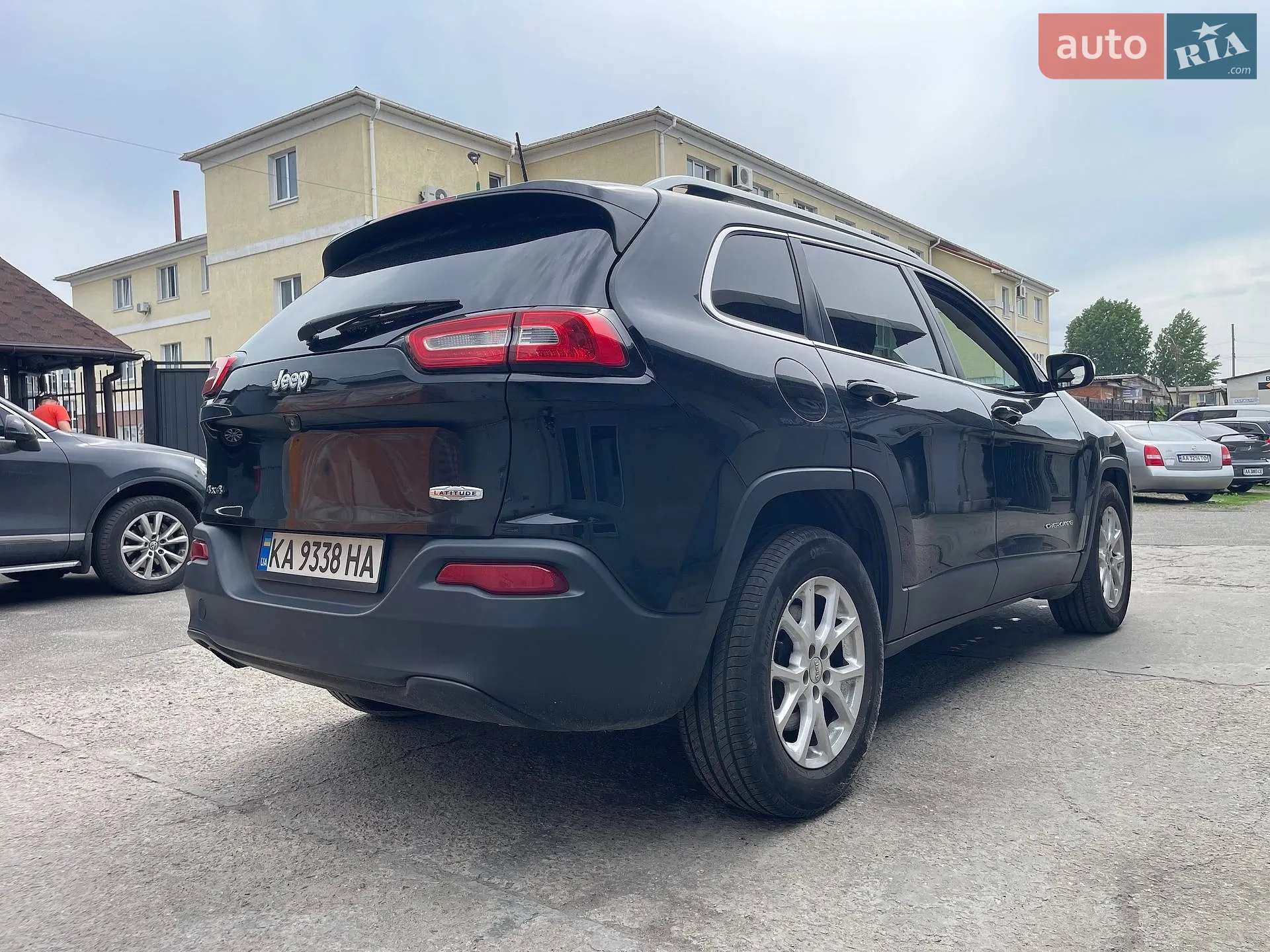 2016 Jeep Cherokee - мініатюра 27