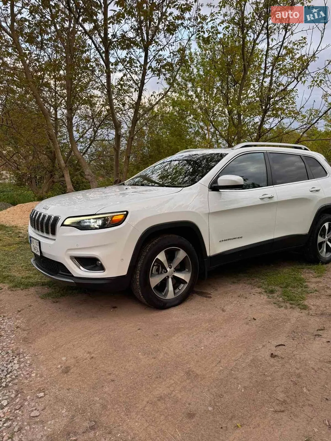 2021 Jeep Cherokee - фото 1