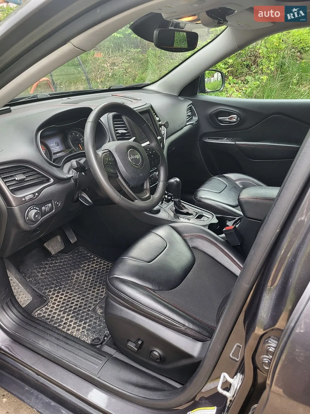 2022 Jeep Cherokee - мініатюра 7