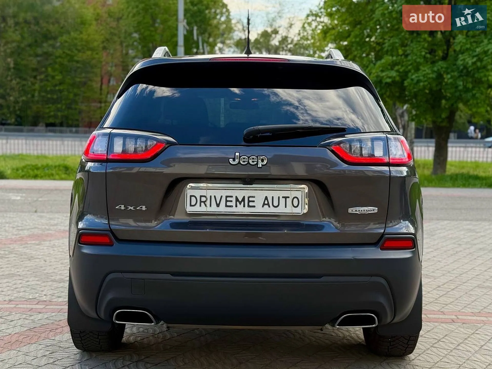 2018 Jeep Cherokee - мініатюра 4
