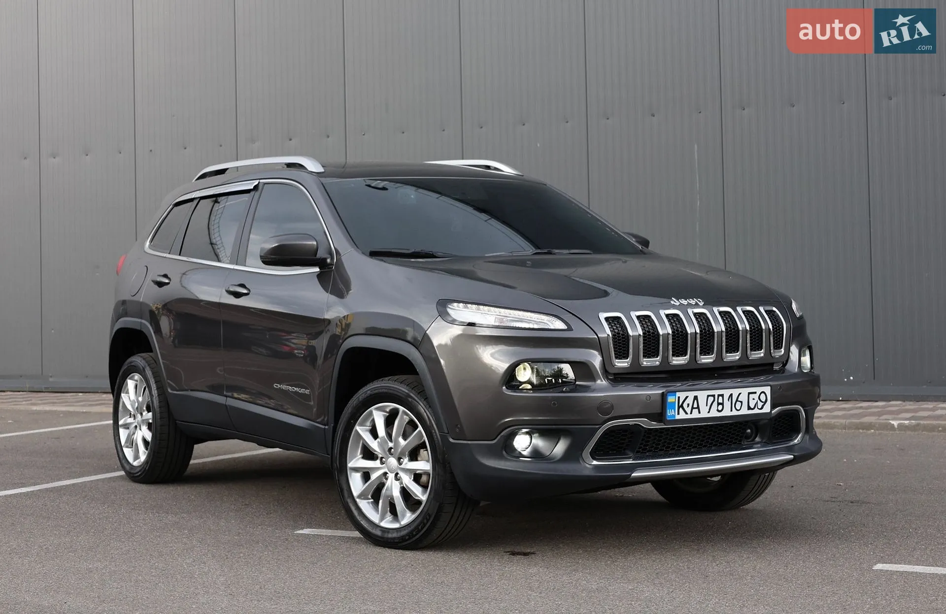 2017 Jeep Cherokee - фото 1