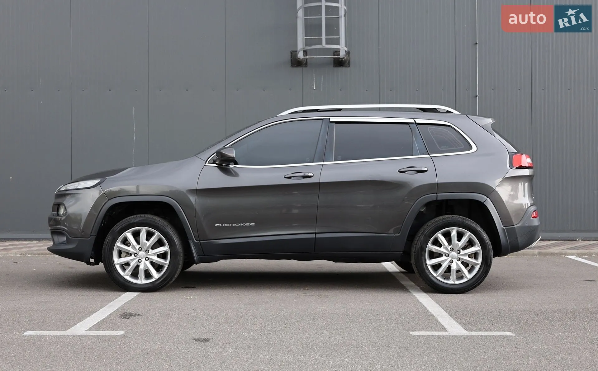2017 Jeep Cherokee - мініатюра 26