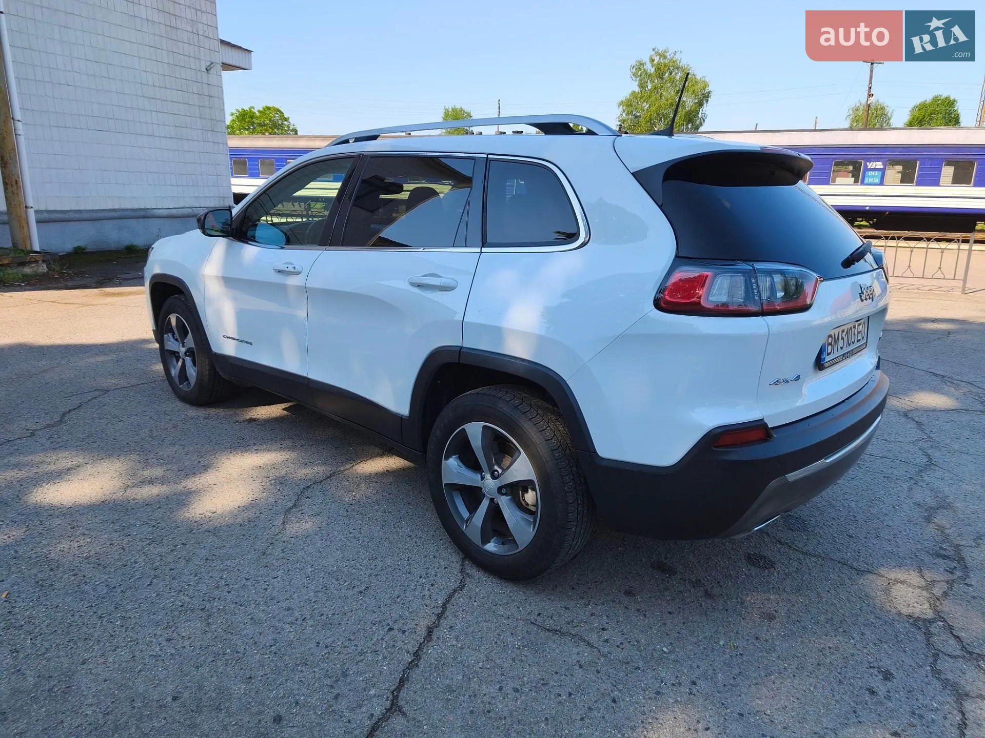 2019 Jeep Cherokee - мініатюра 10