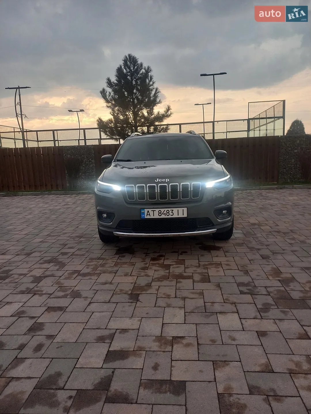 2019 Jeep Cherokee - мініатюра 5
