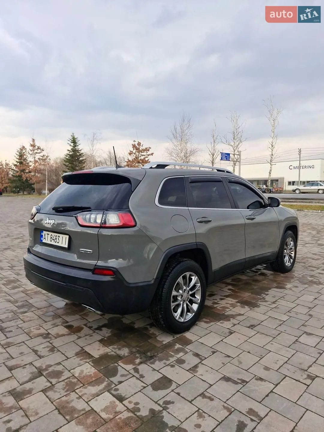 2019 Jeep Cherokee - мініатюра 4