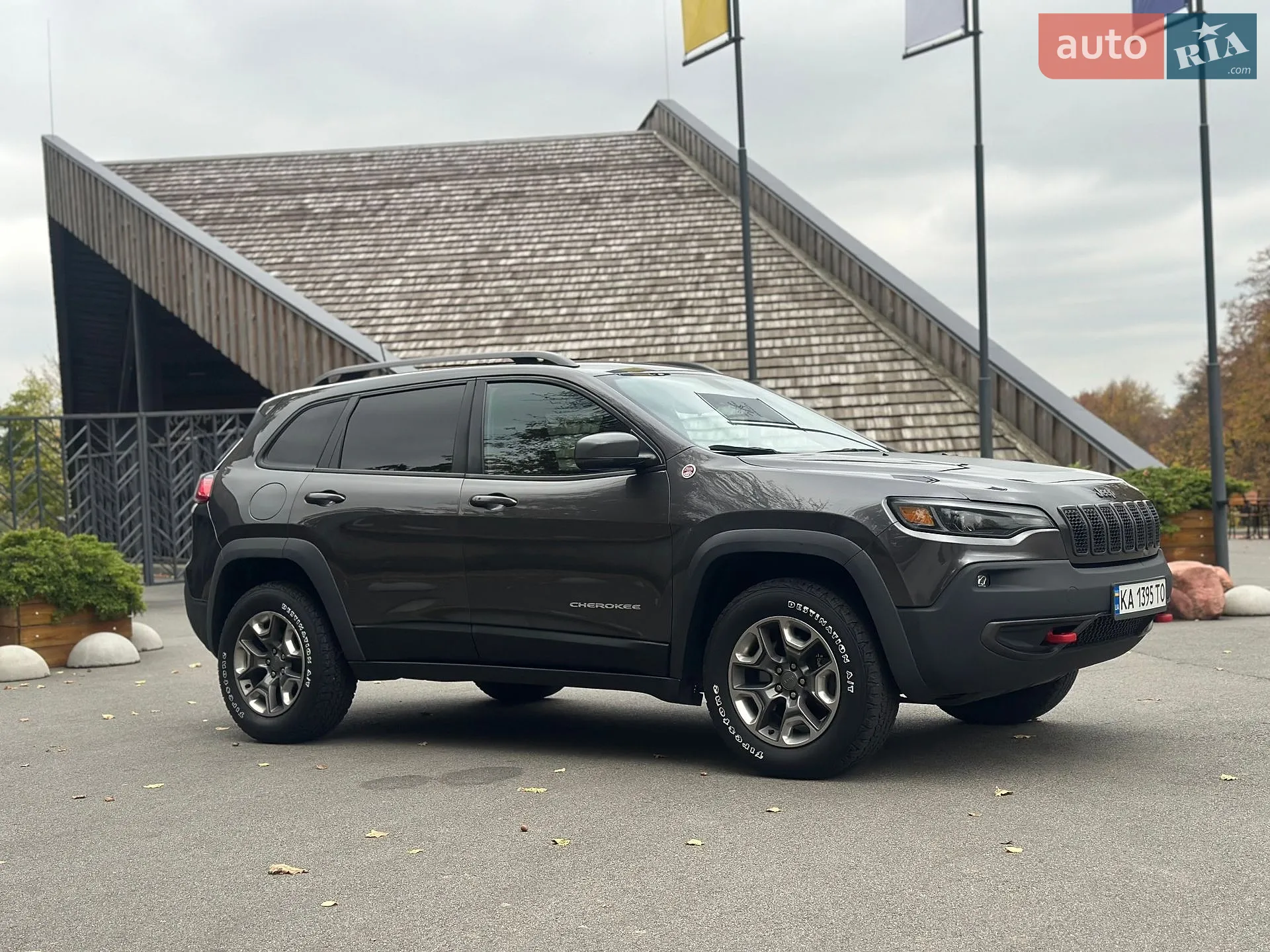 2018 Jeep Cherokee - мініатюра 2