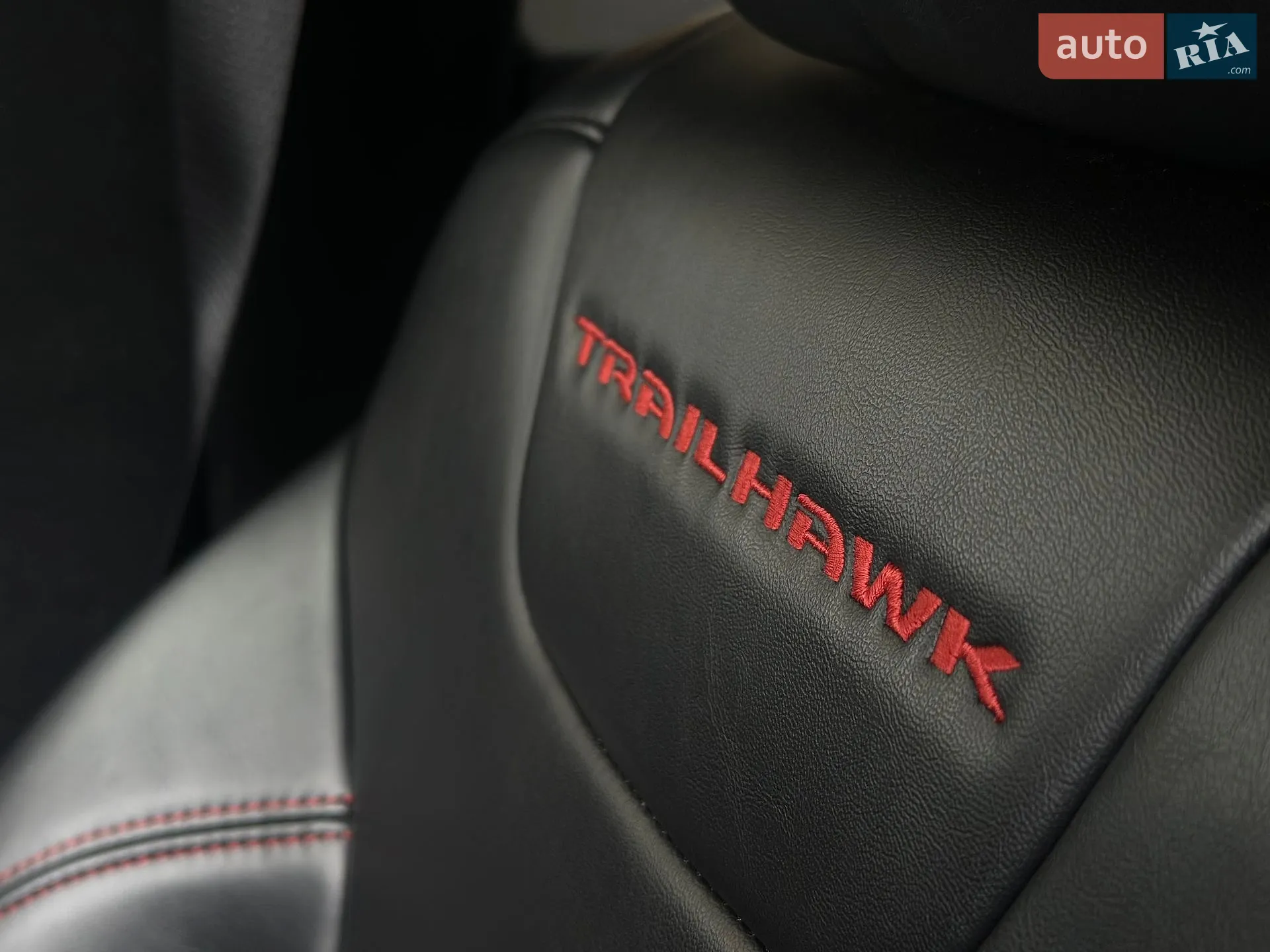 2018 Jeep Cherokee - мініатюра 32