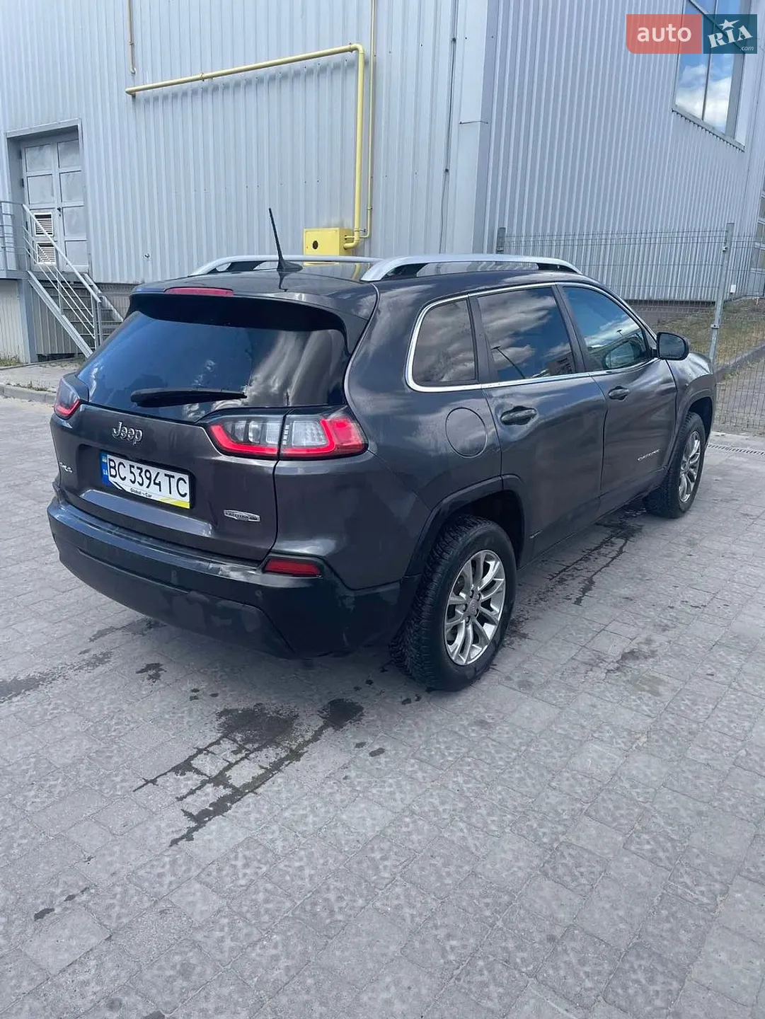 2019 Jeep Cherokee - мініатюра 2