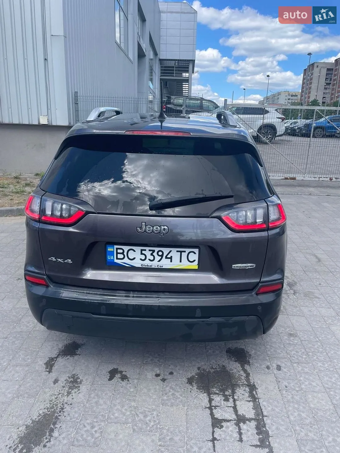 2019 Jeep Cherokee - мініатюра 4