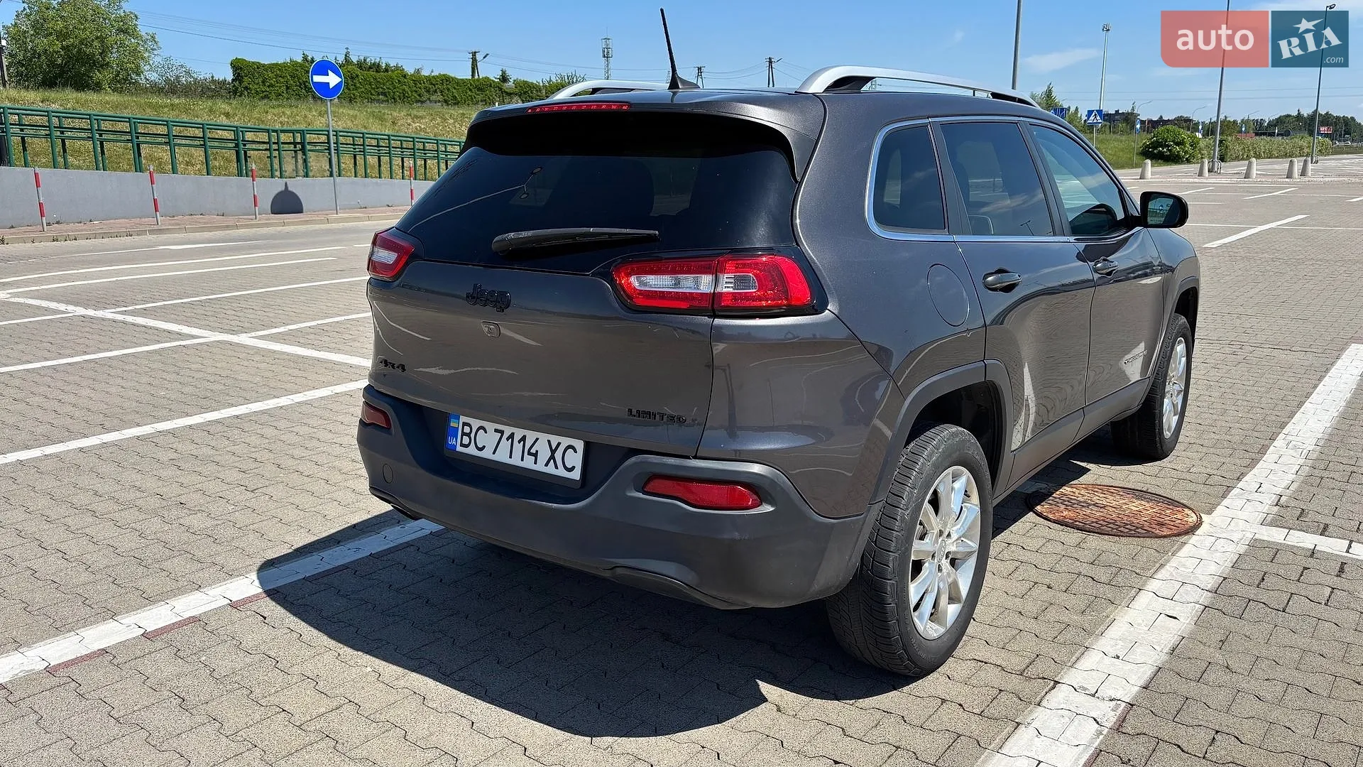 2017 Jeep Cherokee - мініатюра 7